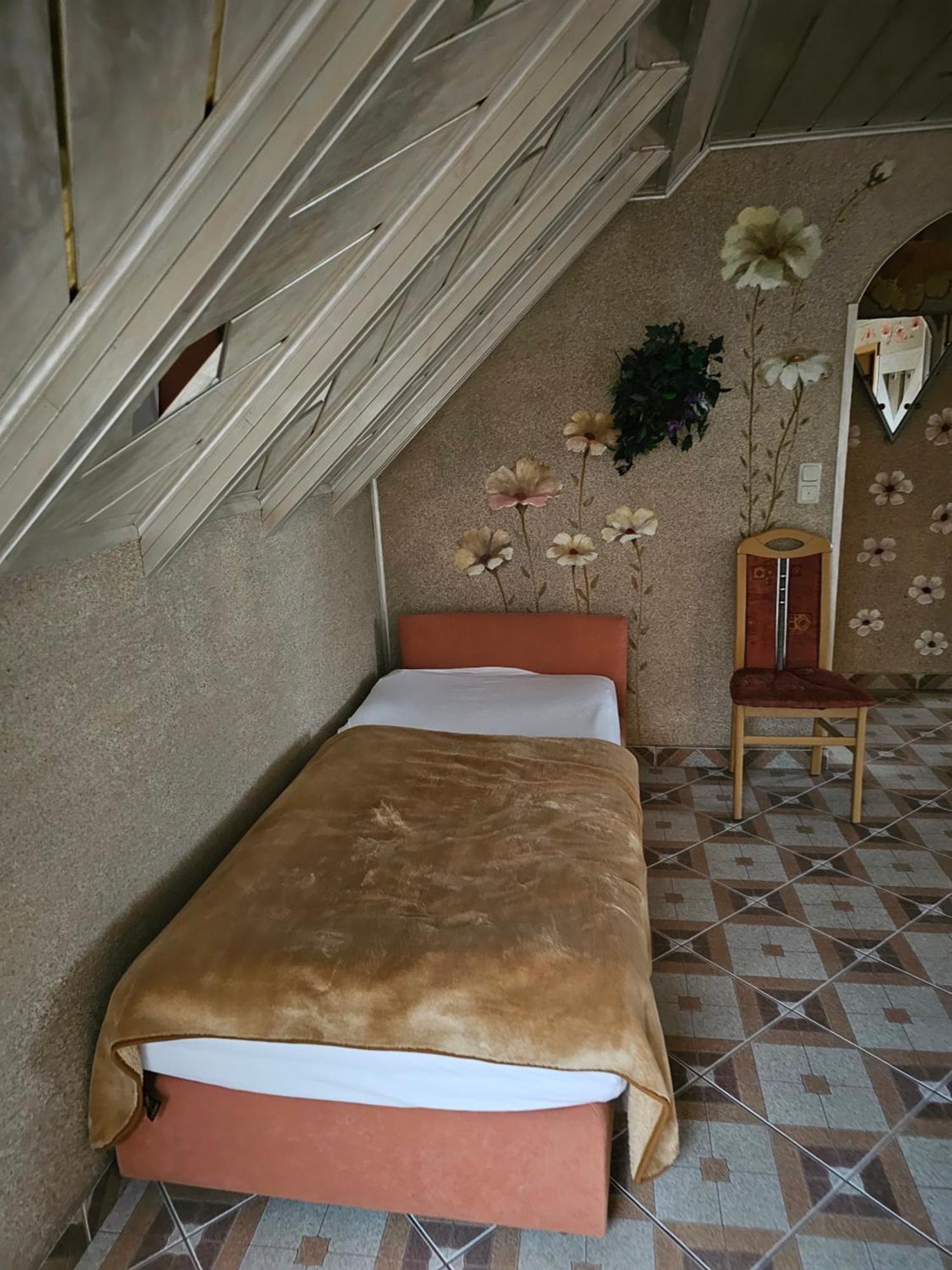 Hotel Tenne Viernheim Esterno foto